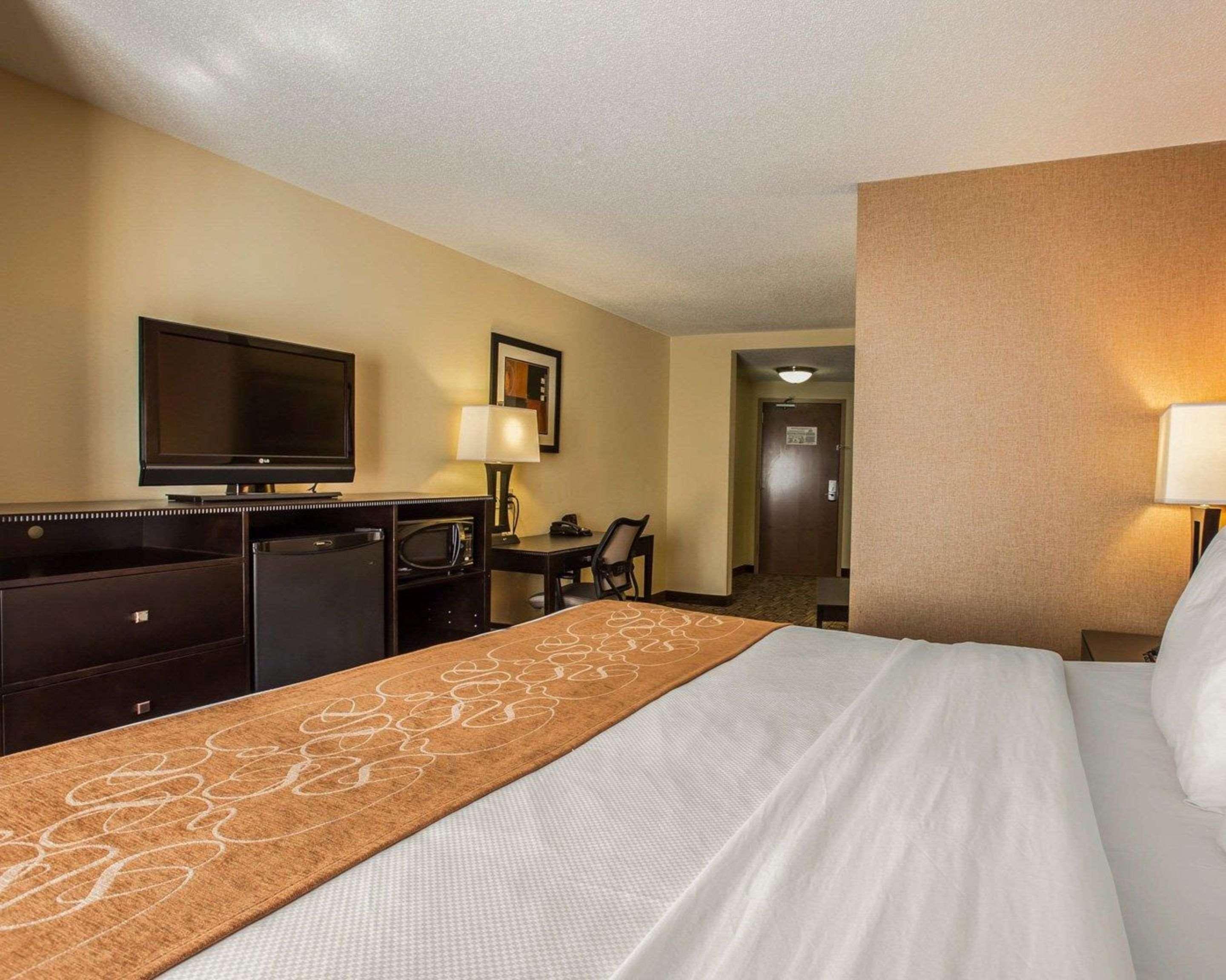 Comfort Suites At Westgate Mall Spartanburg Exterior photo