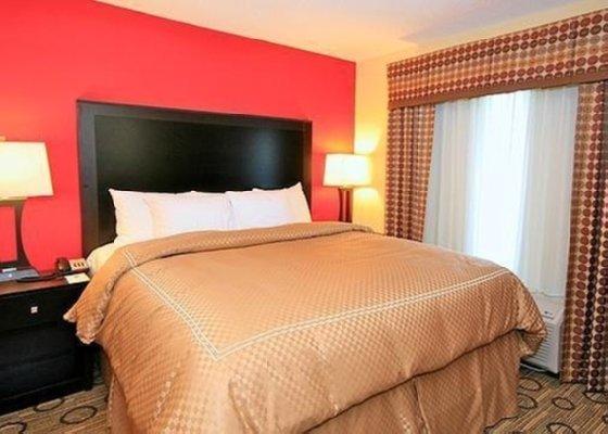 Comfort Suites At Westgate Mall Spartanburg Exterior photo