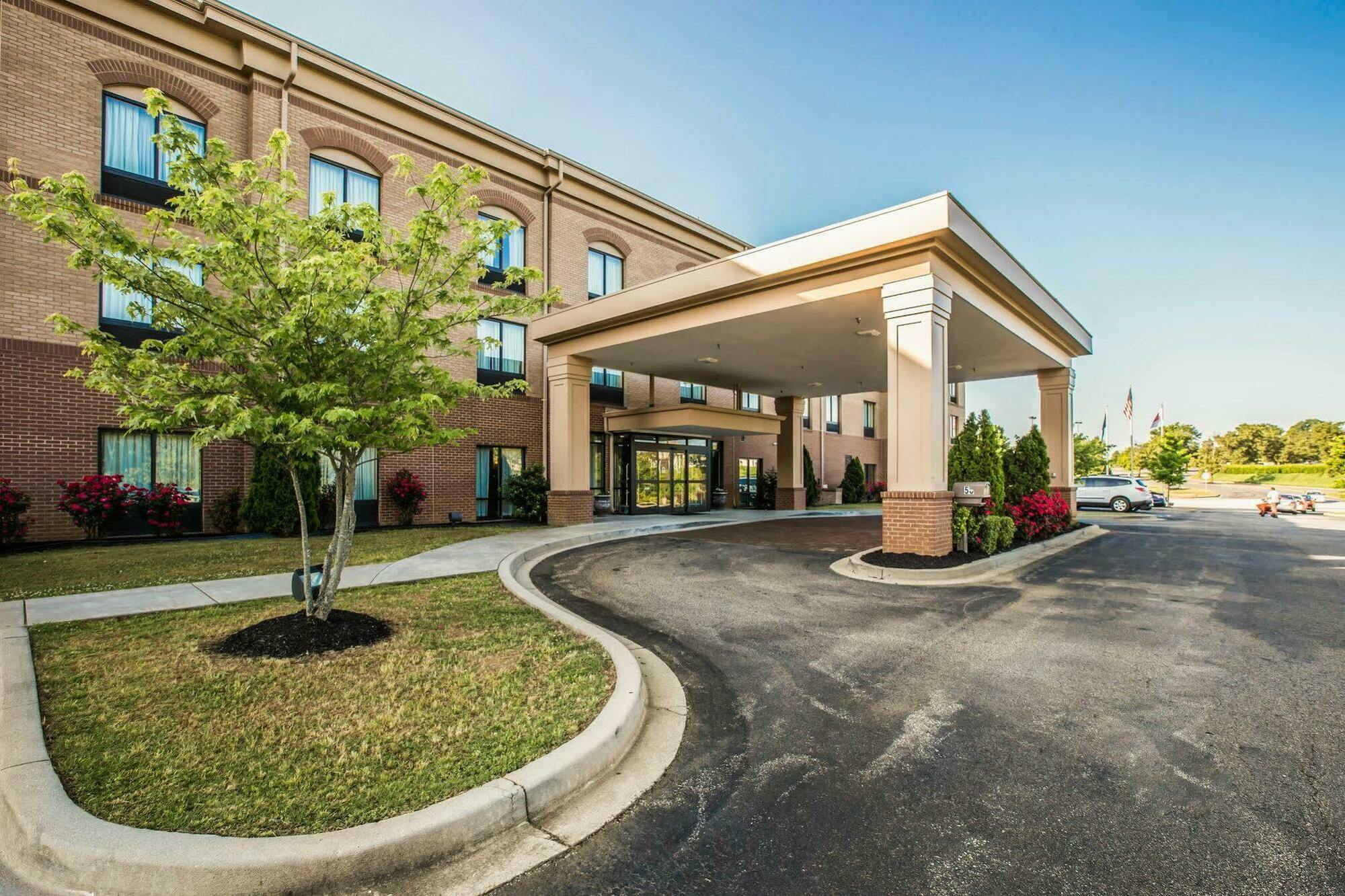 Comfort Suites At Westgate Mall Spartanburg Exterior photo