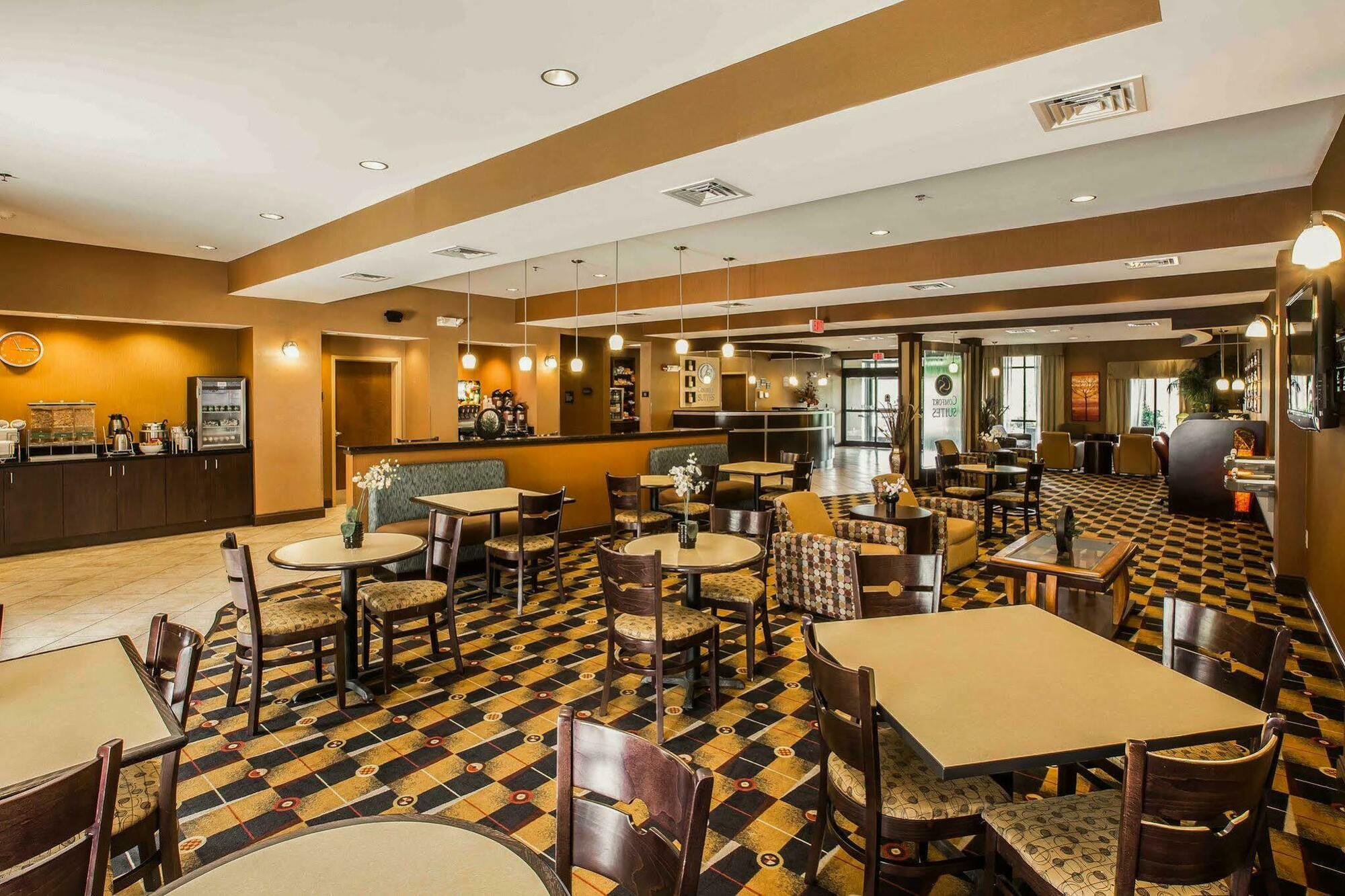 Comfort Suites At Westgate Mall Spartanburg Exterior photo
